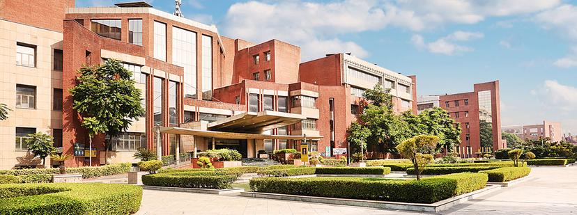 Amity University, Lucknow Amity University, Lucknow